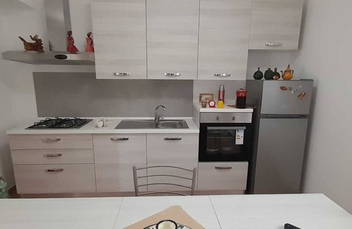 Caltagirone Apartamento | Apartamento vacacional 'Appartamento 3 con Piscina' con piscina, balcón y aire acondicionado