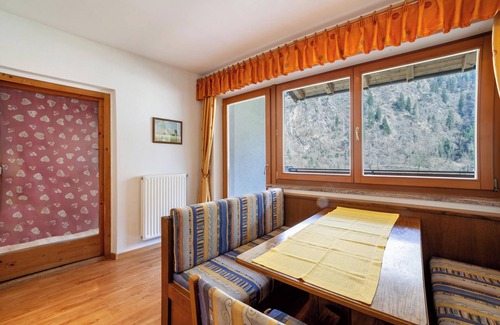 Saltusio Apartamento | Apartamento vacacional 'Camping Passeier Alpenrose' con sauna, vistas a la montaña, jardín y Wi-Fi