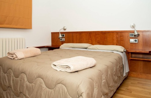 Sort Apartamento | 'Exclusivo Apartamento' en Sort con balcón y vista a la montaña