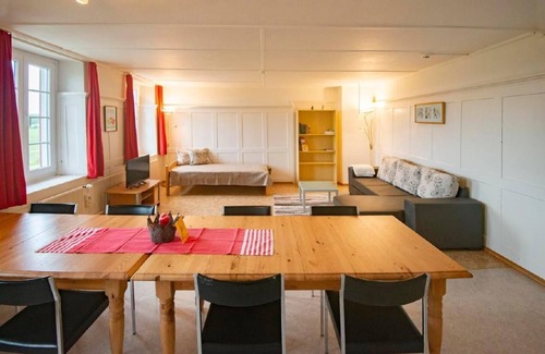 Hallau Otro | Apartamento de vacaciones Hallau para 1 - 7 personas con 2 dormitorios - Casa rural