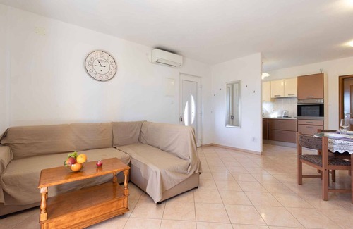 Salatic Apartamento | Apartamento vacacional con piscina