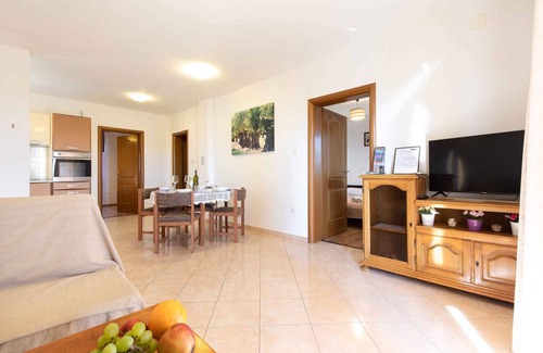 Salatic Apartamento | Apartamento vacacional con piscina