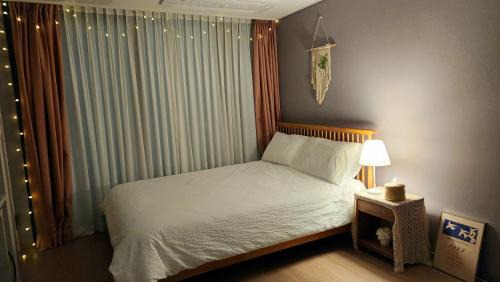 Suyeong-Gu Apartamento | Holiday Apt Gwangan Beach광안리 드론쇼 매주토요일8시10시 바다가 보이는 숙소