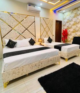 Lahore Hotel | Holiday Guest House Lahore