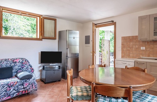 San Marcello Piteglio Casa | Casa de vacaciones 'Villetta Allegra' con vistas a la montaña, terraza privada y jardín privado