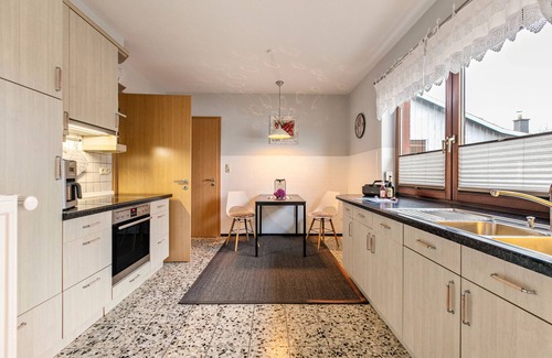 Barkenholm Casa | Casa de vacaciones 'Autal-Blick' con terraza compartida, jardín privado y Wi-Fi