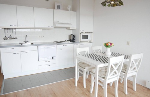 Callantsoog Apartamento | Holiday home Badhotel 335 in Callantsoog. Suitable for 2 people, 1 bedroom.