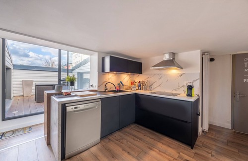 Lorient Casa | Casa de vacaciones 'Beau Loft Lorient - Centre Ville' con terraza privada y Wi-Fi