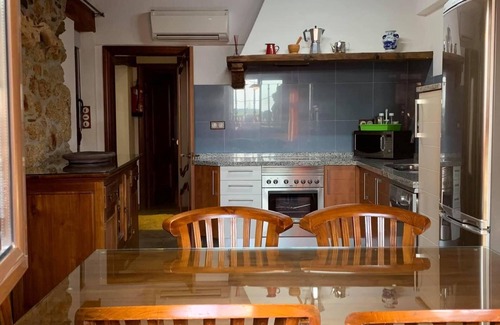 Villar de Ciervo Casa | Casa de vacaciones 'Casa Rural La Vertedera 3' con terraza privada, balcón y aire acondicionado