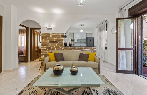 Carloforte Casa | Casa de vacaciones "Ca' Alessandra" con terraza privada y aire acondicionado