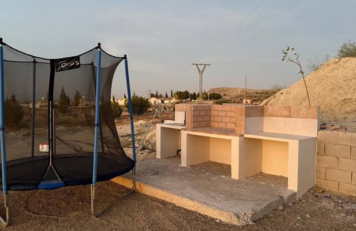 Albudeite Casa | Casa Rural 'El Jardín De Sara' con vistas a la montaña, Wi-Fi y aire acondicionado