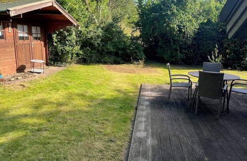 Brekendorf Casa | Casa de vacaciones 'Dänisches Tiny Haus Brekendorf' con vistas a la montaña, terraza privada y Wi-Fi