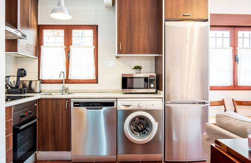 Piedralaves Casa | Casa de vacaciones 'El Cabildo' con patio privado y Wi-Fi