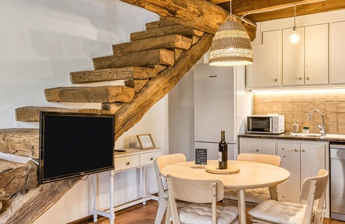 Beguda Casa | Casa de vacaciones 'El Niu' con vistas a la montaña, Wi-Fi y aire acondicionado