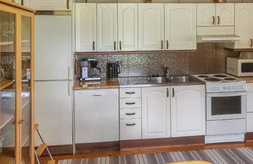 Nilsia Casa | Holiday Home Ellilä by Interhome