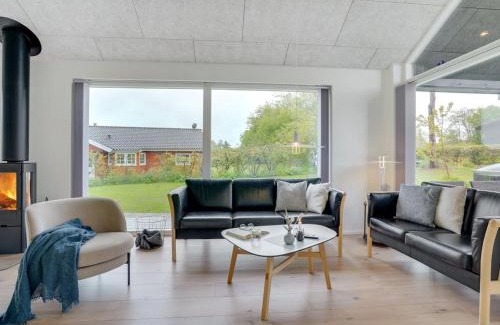 Remmer Strand Casa | Holiday Home Elso - 600m to the inlet by Interhome