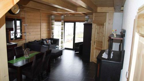 Kummerow Casa | Holiday home in Friedland 2712