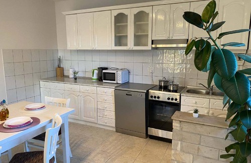 Lisicici Casa | Casa en Lisicic con Piscina Privada