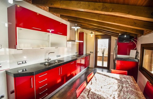 Aldeatejada Casa | Casa de vacaciones 'La Chirumba' con vistas a la montaña, Wi-Fi y aire acondicionado