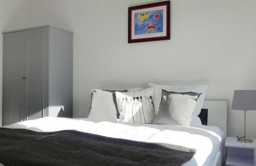 Muhl Rosin Casa | Holiday Home Landhaus Inselsee by Interhome