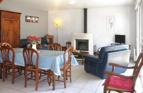 Le Tronchet Casa | Holiday Home Le Petit Maître by Interhome