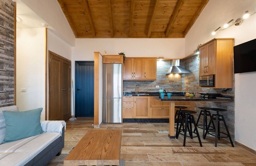 Frontera Casa | Casa de vacaciones 'Los Almendr2s' con vistas al mar, terraza privada y Wi-Fi