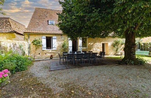 Le Cler Casa | Casa de vacaciones 'Maison En Pierre Piscine Clim' con piscina privada, Wi-Fi y aire acondicionado