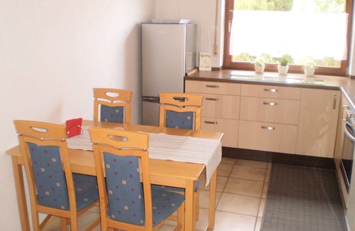 Niederehe Casa | Casa Vacacional Niederehe Escapada Romántica