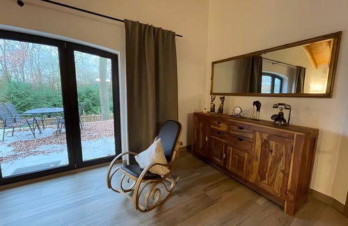 Stromberg Casa | Casa de vacaciones 'Schindeldorf' con terraza privada, jardín privado y Wi-Fi