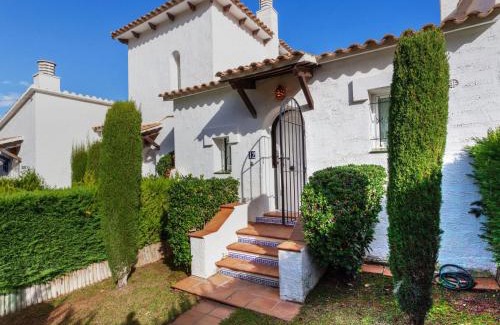 Pals Casa | Holiday Home Villa Blanca Feliu by Interhome