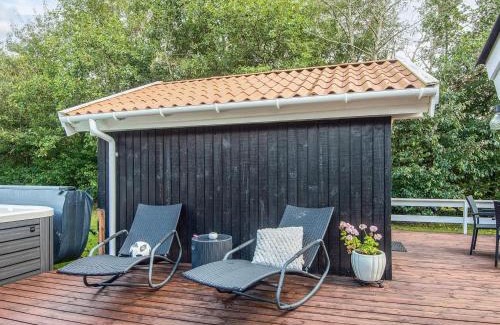 Jegum Casa | Holiday Home with Spa & Sauna