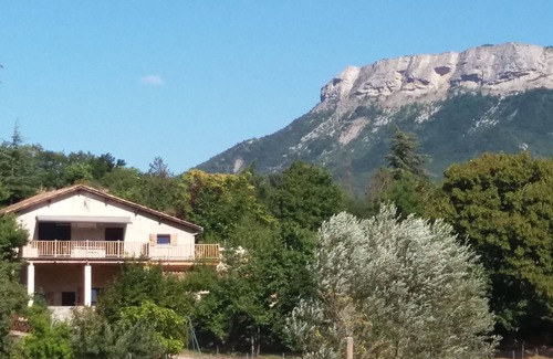 Serres Casa | Casa de vacaciones entre lago y montaña