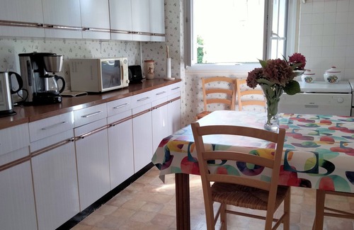 Douzillac Casa | Casa de vacaciones en DOUZILLAC
