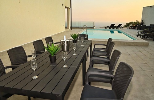 Ravno Casa | Casa de vacaciones Ivanica para 1 - 15 personas con 6 dormitorios - Casa adosada