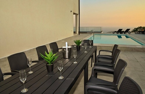 Ravno Casa | Casa de vacaciones Ivanica para 1 - 15 personas con 6 dormitorios - Casa adosada