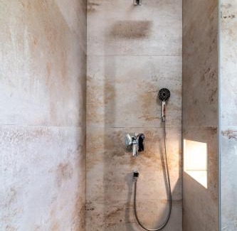 Rudine Casa | Holiday house Kristina with jacuzzi pool only for you