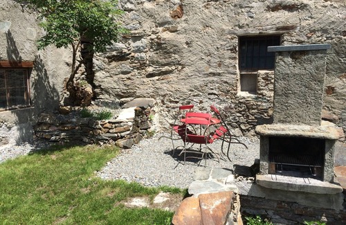 Poschiavo Casa | Casa de vacaciones soleada y rústica, 2-8 P, en Val Poschiavo, cerca de Engadin