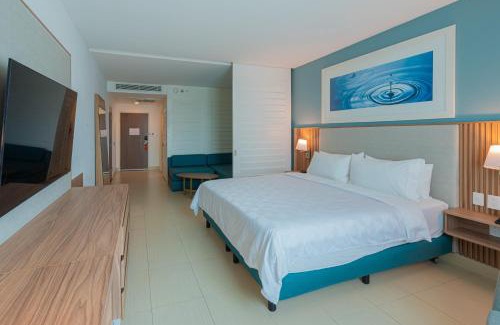 La Poza Hotel | Holiday Inn Acapulco La Isla by IHG