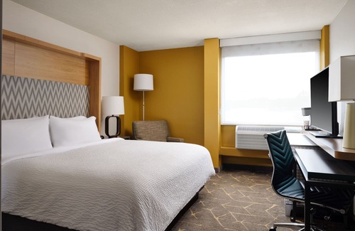 Dedham Hotel | Holiday Inn Boston - Dedham Hotel & Conference Center by IHG