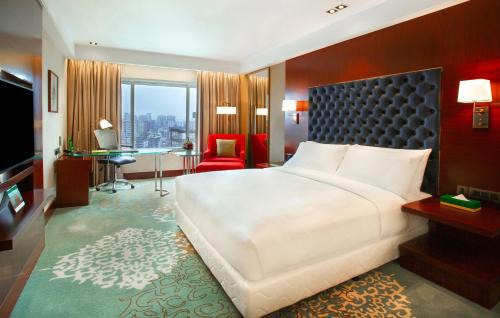 Dhaka Hotel | Holiday Inn Dhaka City Centre by IHG