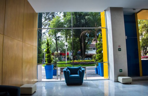 Benito Juárez Hotel | Holiday Inn Express and Suites Mexico City at the Wtc