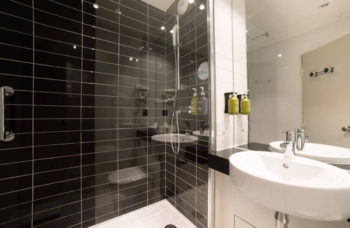 Amiens Hotel | Holiday Inn Express Amiens by IHG