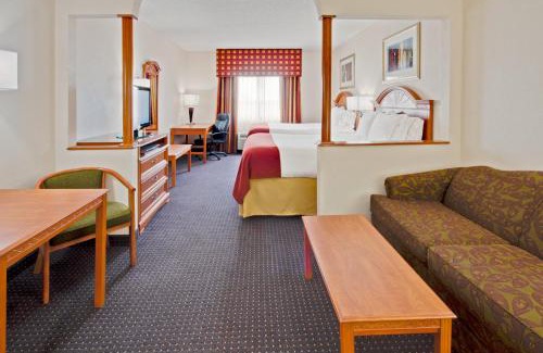 Davie Hotel | Holiday Inn Express and Suites Fort Lauderdale Airport West by IHG