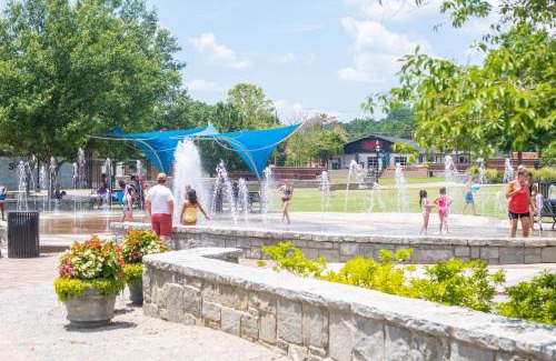 Suwanee Hotel | Holiday Inn Express and Suites Atlanta-Johns Creek by IHG