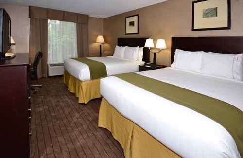Brockton Hotel | Holiday Inn Express Brockton - Boston by IHG