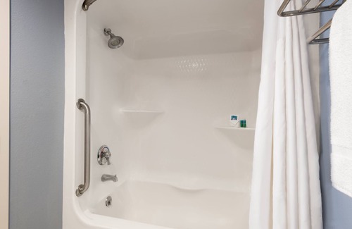 Cambridge Hotel | Holiday Inn Express Cambridge by IHG