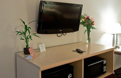 Obetz Hotel | Holiday Inn Express Columbus South - Obetz by IHG