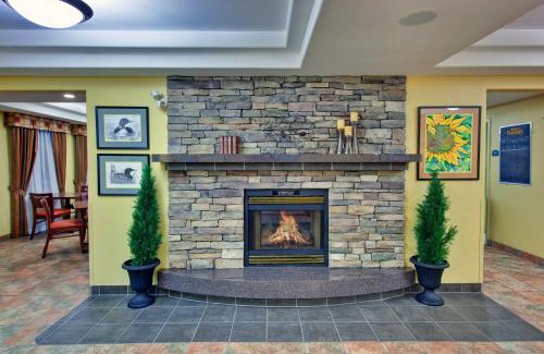 Dryden Hotel | Holiday Inn Express Dryden by IHG