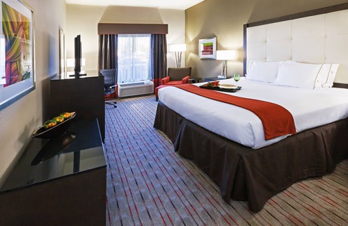Frisco Hotel | Holiday Inn Express Frisco Legacy Park Area by IHG