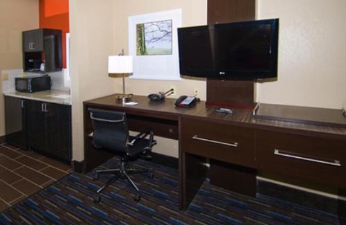Fulton Hotel | Holiday Inn Express Fulton by IHG